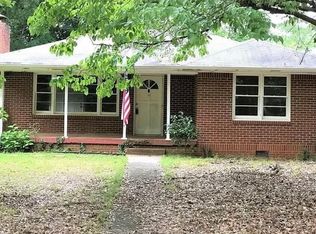 5621 Zanola Dr SW, Mableton, GA 30126