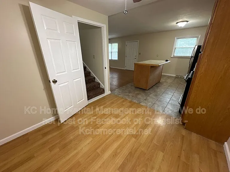 1127 Sherman Ave — Photo 11