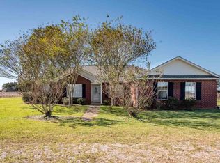 5941 Pine Forest Rd, Mc David, FL 32568