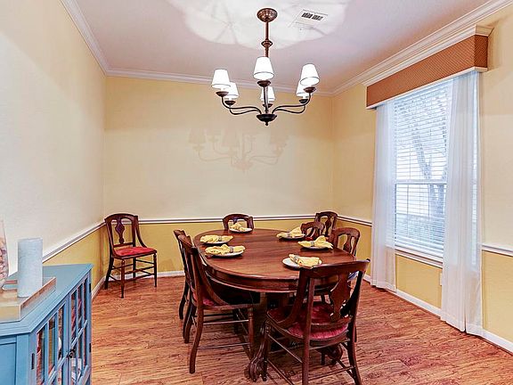 4th image of 20814 Newbury Park Dr