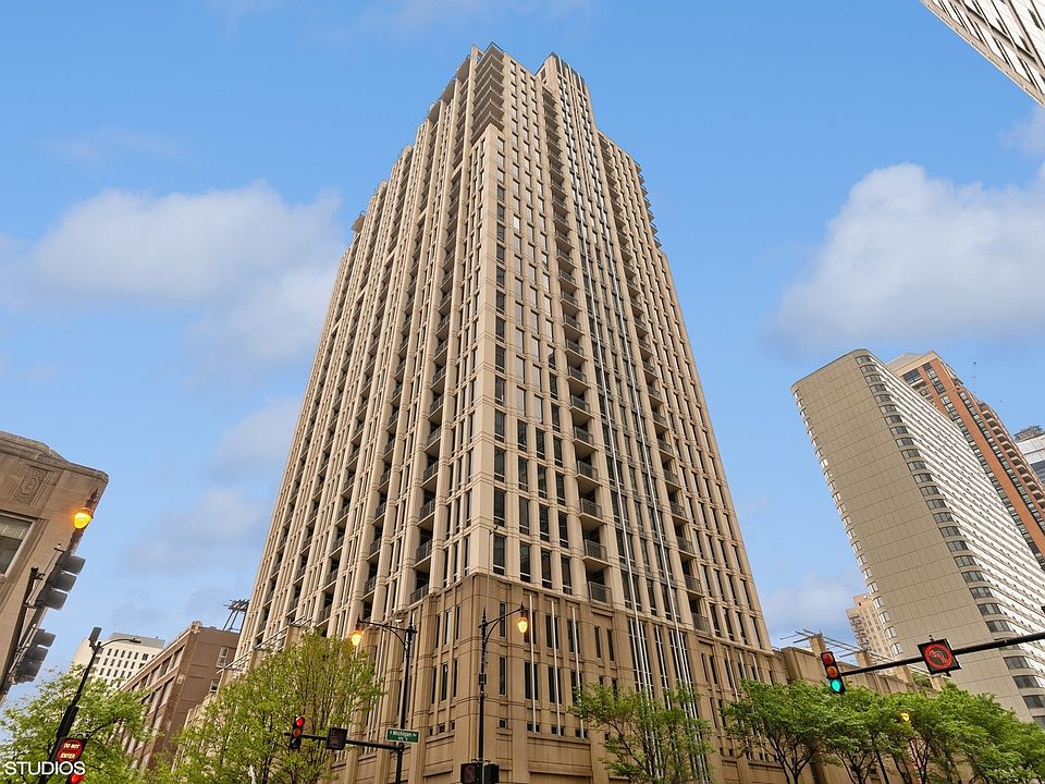 1st image of 1250 S Michigan Ave APT 1402