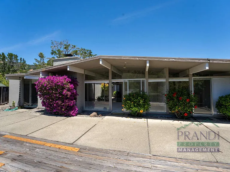 1221 Idylberry Rd — Photo 23