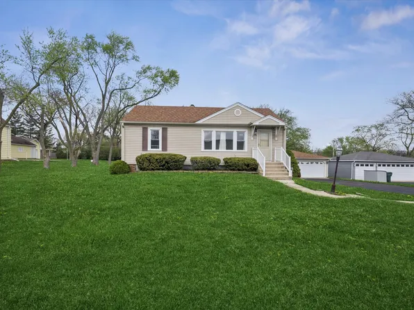 10732 71st St, Countryside, IL 60525