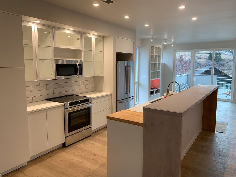 2nd image of 362 Taylor St