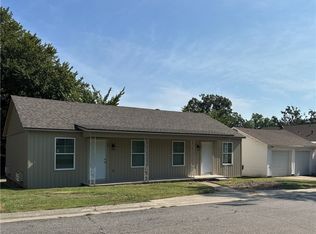 1022 S 20th St, Fort Smith, AR 72901