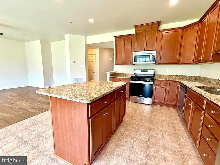 44517 Gray Wolf St — Photo 4