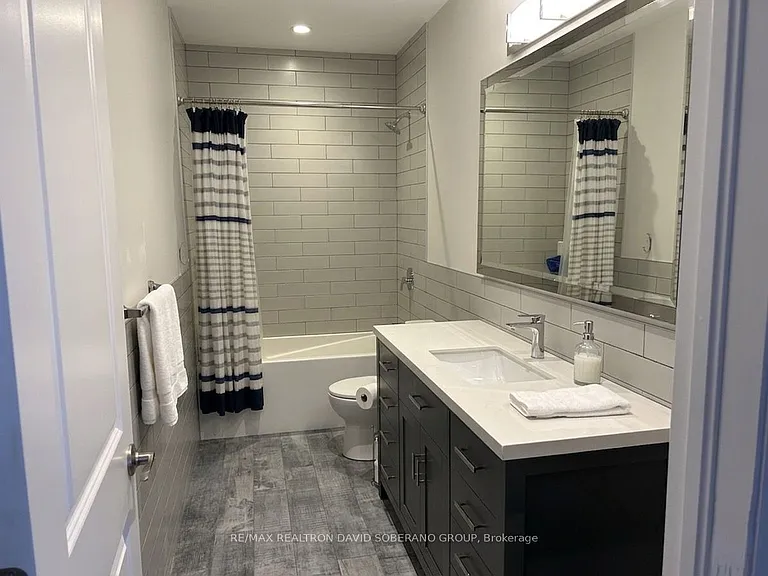 35 Bainbridge Ave — Photo 16