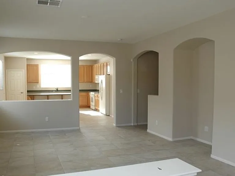4345 Haven Point Ave — Photo 12
