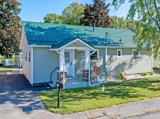 7736 Edgewater Ave, Huntsville, OH 43324