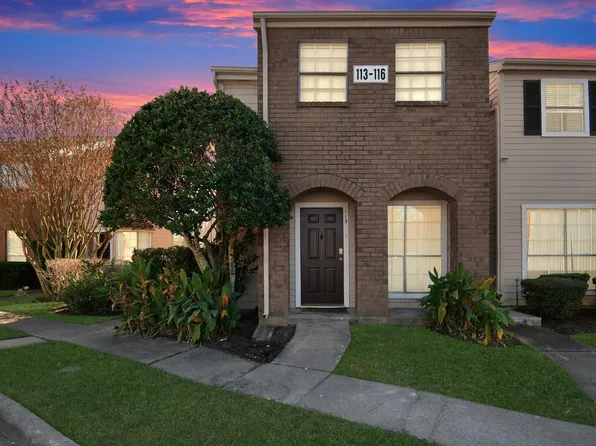 2002 Gentryside Dr APT 113, Houston, TX 77077