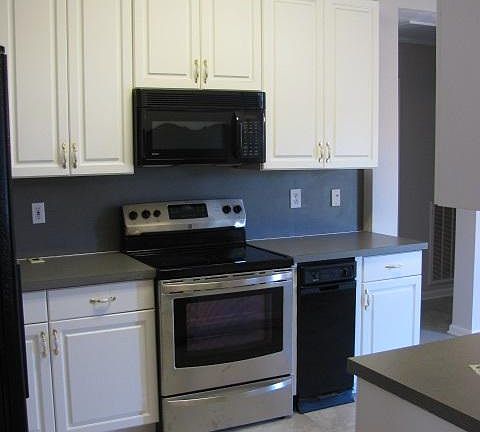 5th image of 8831 Stoneridge Pl