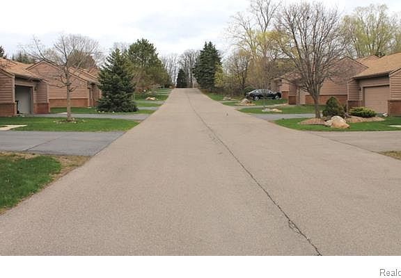 4th image of 35558 Lark Harbor Ct #1