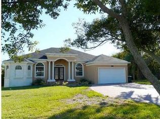 1615 Rosery Rd E, Largo, FL 33771