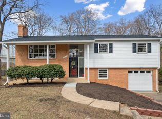 2923 Sayre Rd, Fairfax, VA 22031