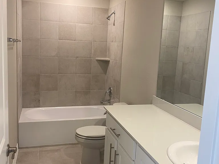 2129 Mustang Way — Photo 26