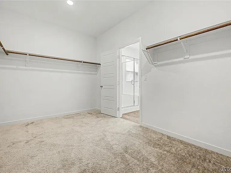 481 Daphne Ter — Photo 13
