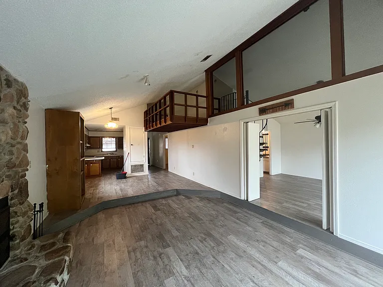 38 Colonial Dr #A — Photo 4