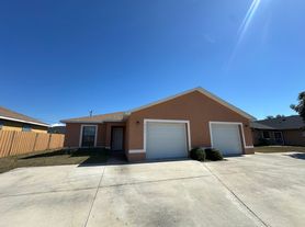 4521 SW 9th Ave, Cape Coral, FL