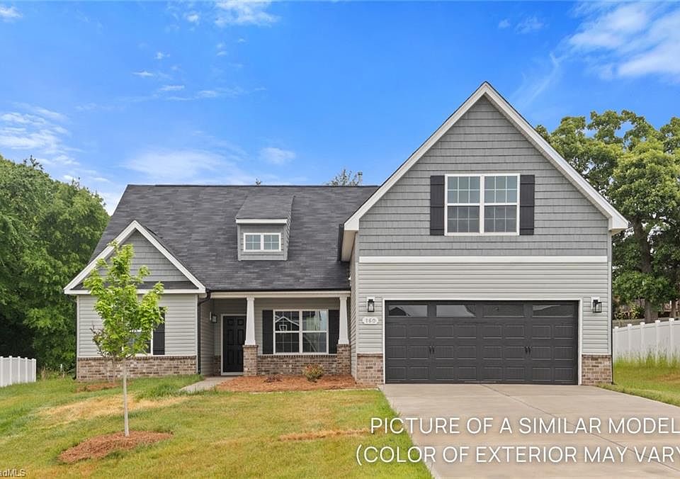 1st image of 109 Vine Maple Ct