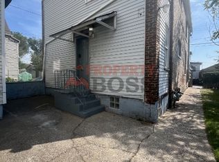 3927 Elm St APT 2R, East Chicago, IN 46312