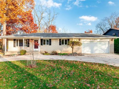 21819 Meridian Rd, Grosse Ile, MI, 48138