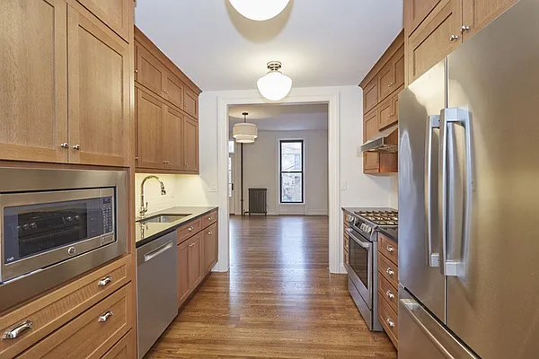 Rented by Brown Harris Stevens | media 16