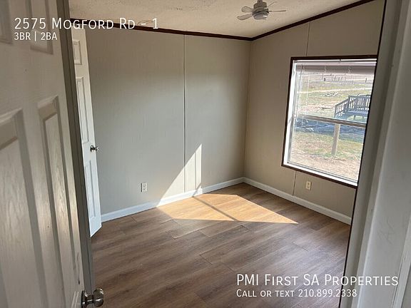 4th image of 2575 Mogford Rd #1