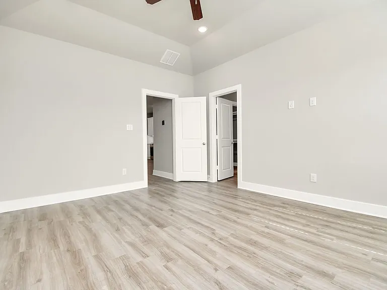 21035 Bay Village Dr #A — Photo 23