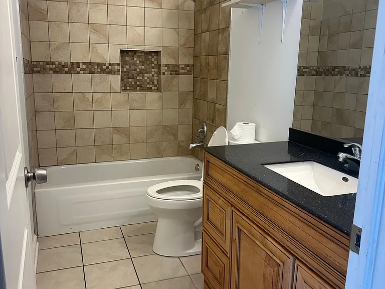 320 Springlake Ln #D — Photo 23