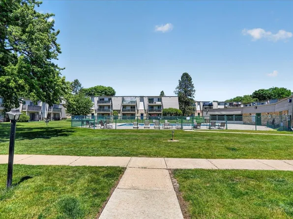 4320 Melody Ln APT 3, Madison, WI 53704