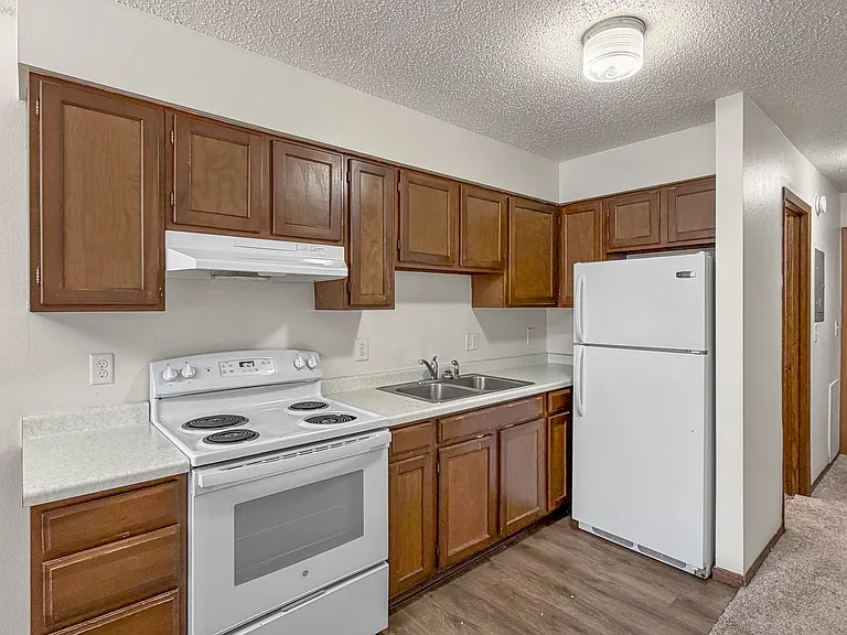 506 N 4th St #13 — Photo 3