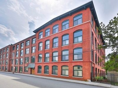 150 Rumford Ave APT 306, Mansfield, MA, 02048