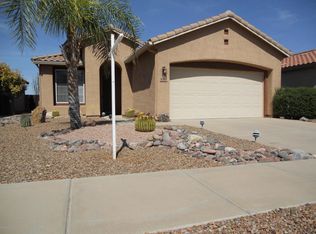 8122 W Wandering Spring Way, Tucson, AZ 85743