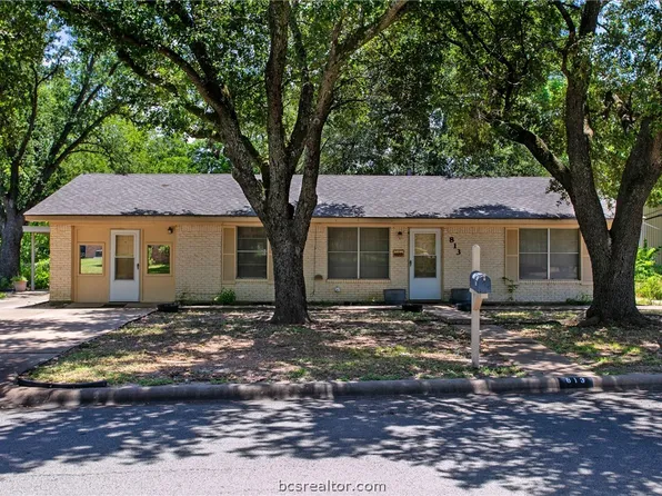 813 Dellwood St, Bryan, TX 77802