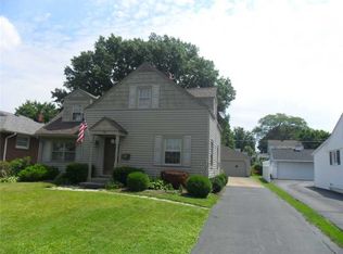 90 Cohassett Dr, Hermitage, PA 16148