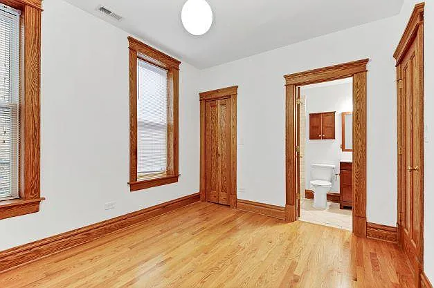3153 N Hudson Ave #2 — Photo 8