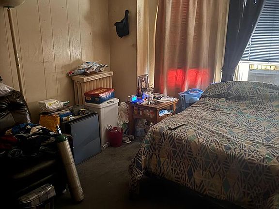 2nd image of 2827 N Croskey St
