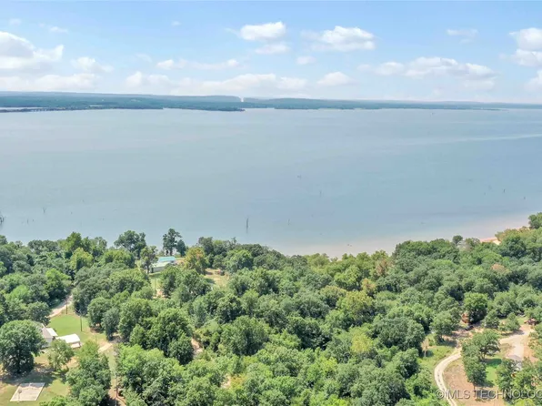 1173 Eagle Loop Dr, Eufaula, OK 74432