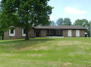 144 Nob Hl, Gaffney, SC 29340