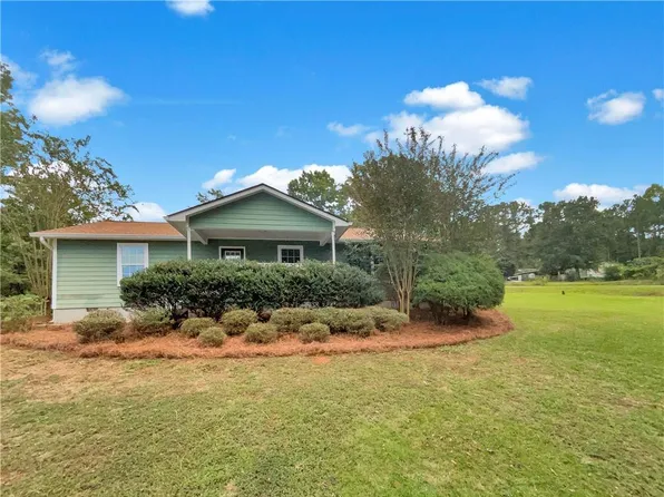 131 Piney Hill Blf, Winder, GA 30680