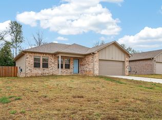 55 Birchwood Dr, Ward, AR 72176