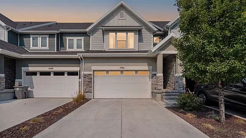 1082 S Lilac Way Photo 1