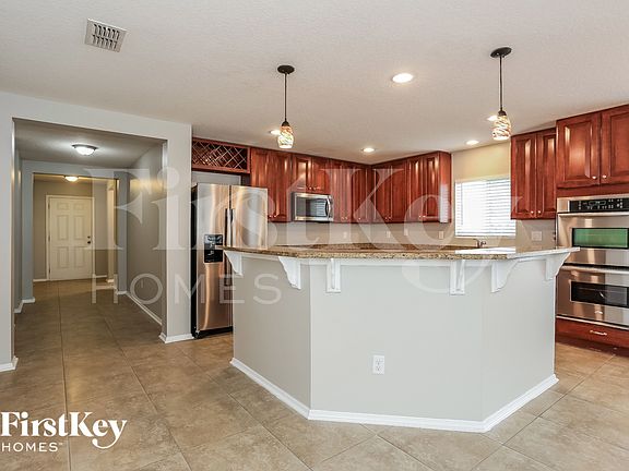 5th image of 335 Candlebark Dr