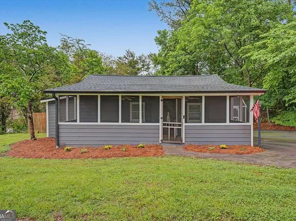 31 Davis Mill Rd N, Dallas, GA 30157