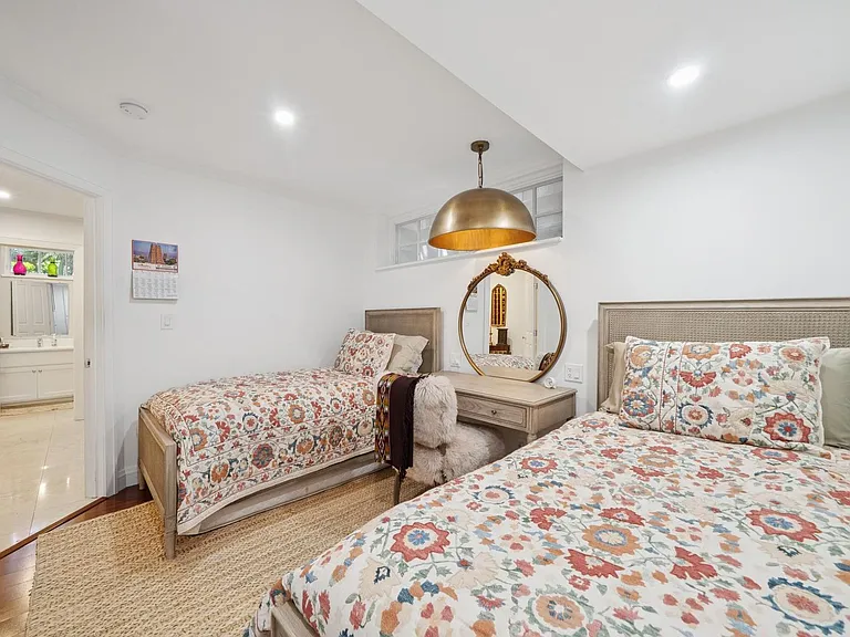 1430 Harker Ave — Photo 34
