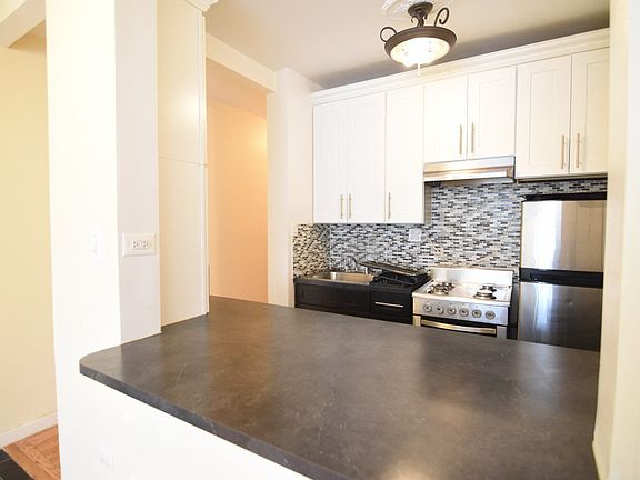 3rd image of 707 Saint Nicholas Ave APT 1D