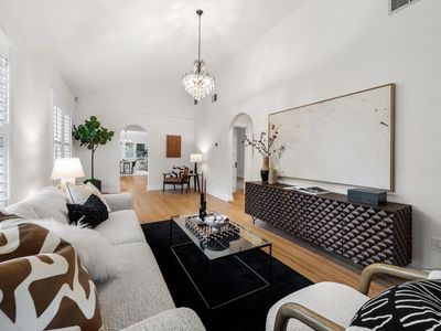 512 E 49th St, Austin, TX, 78751