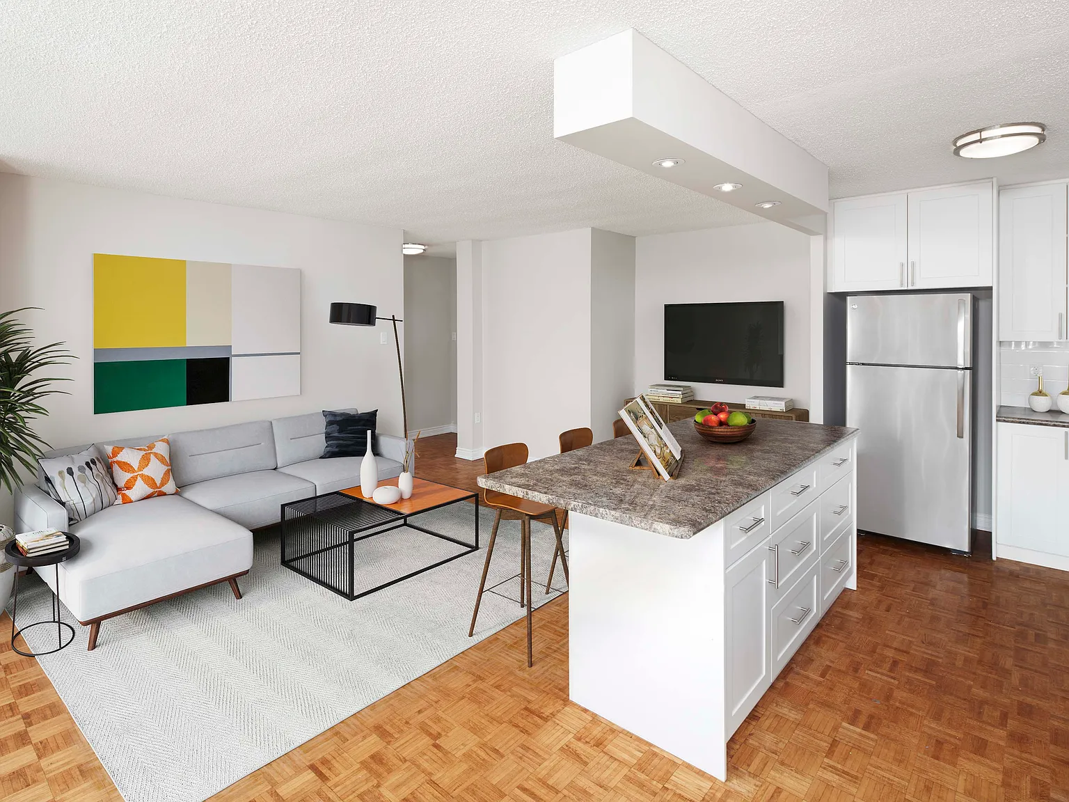 Mississauga Place — Photo 3