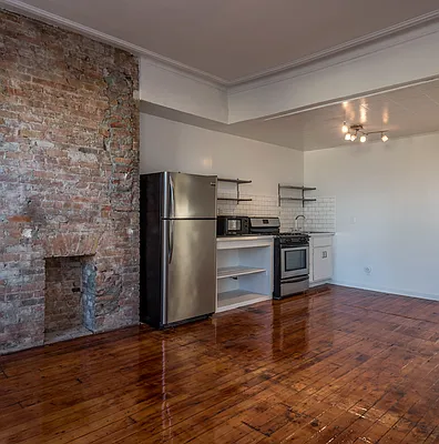 Rented by Nooklyn NYC LLC | media 12