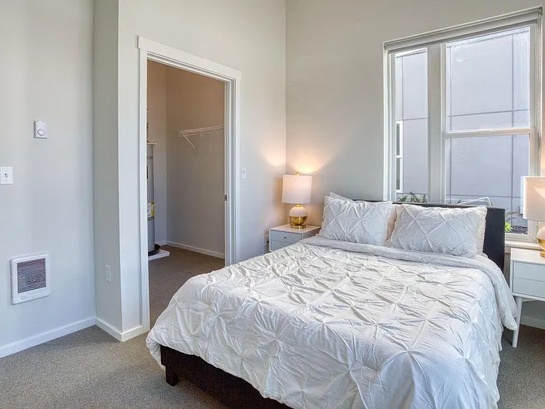The Main Apartments — Photo 5